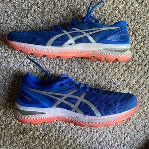 ASIC GEL-NIMBUS 22 size 13